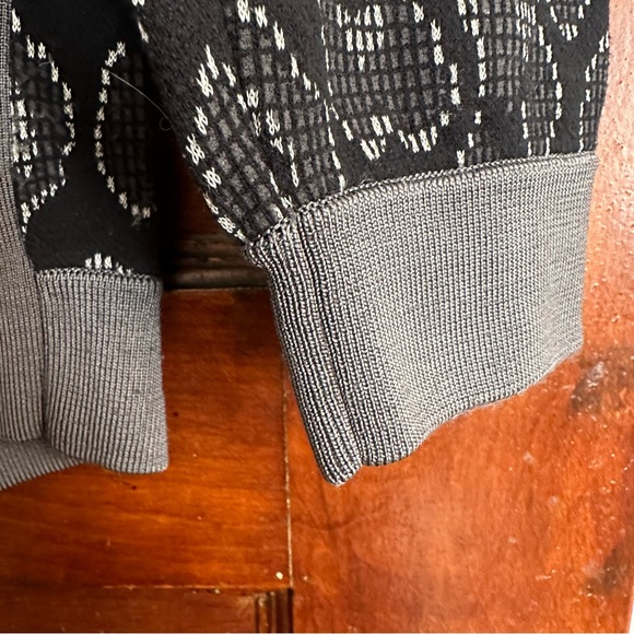 Marc by Marc Jacobs Sweater - Picture 5 of 7